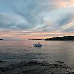 Sea View Bellora By Vellaris, Luxury Mobile Camping Mali Lošinj